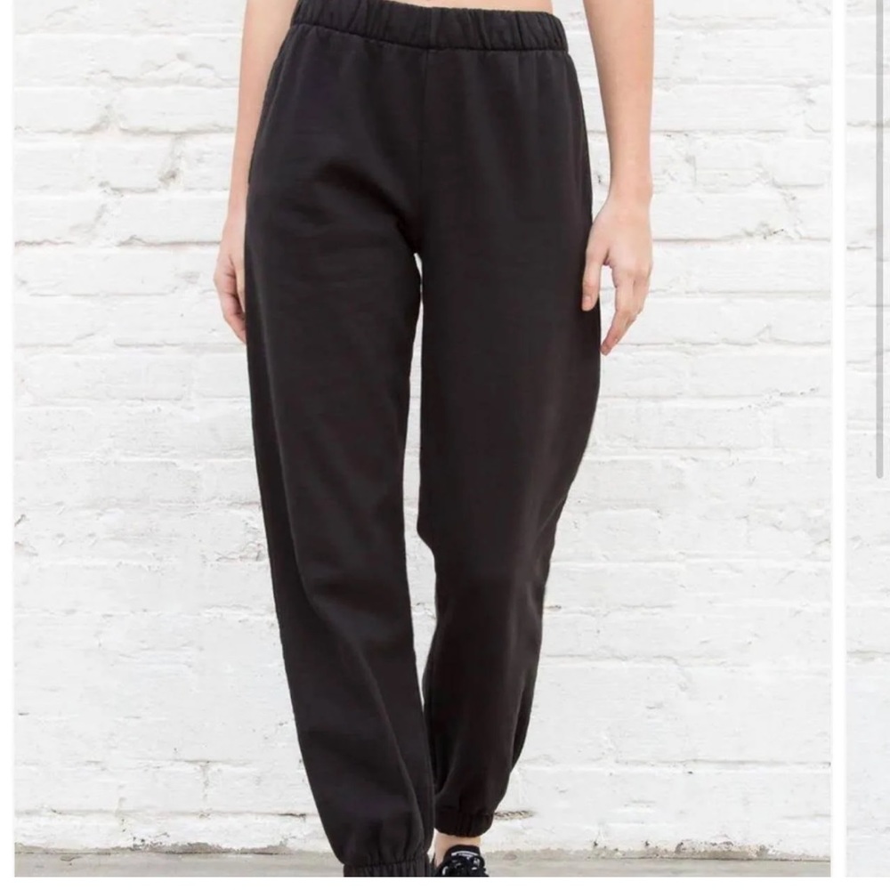 Black brandy melville joggers